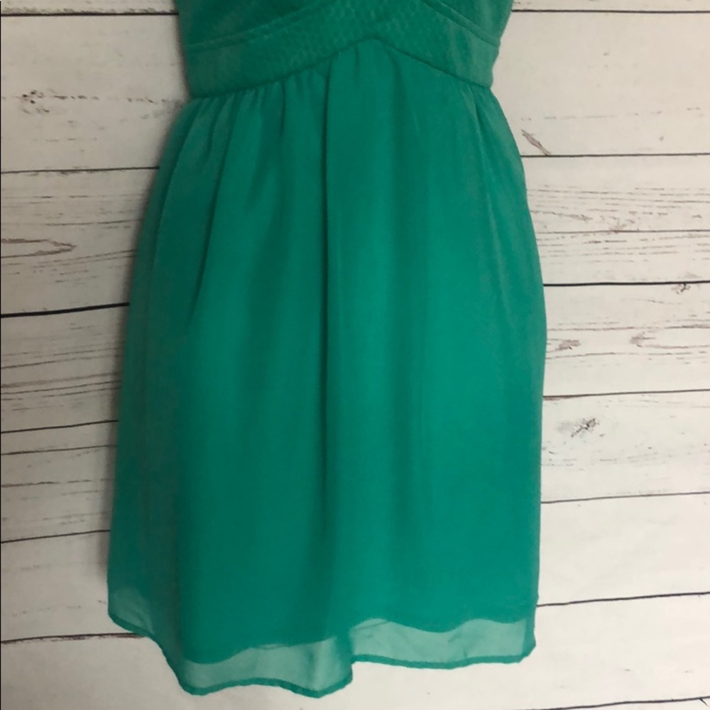 Paper Doll Green Sleeveless Dress - Picture 4 of 5